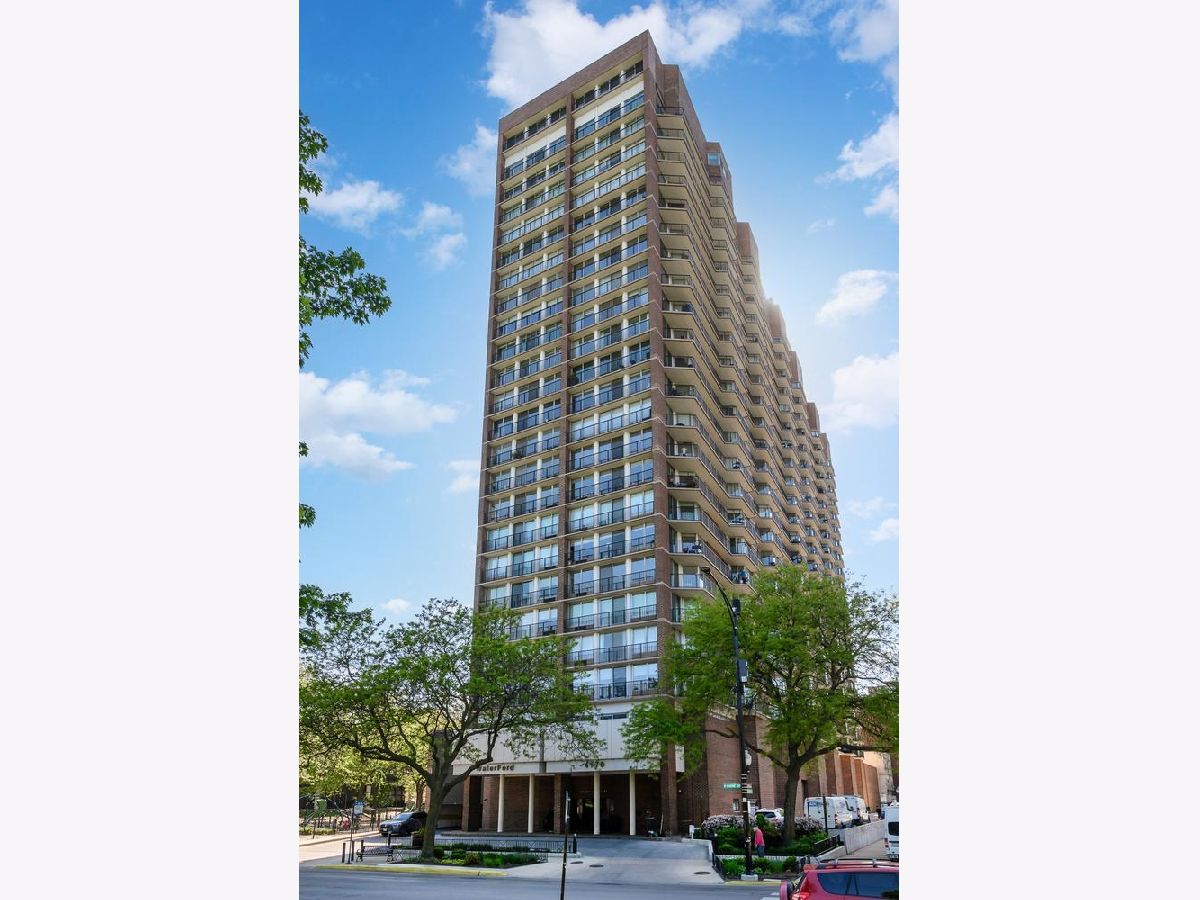  For Sale Chicago Illinois, 4170 Marine Drive