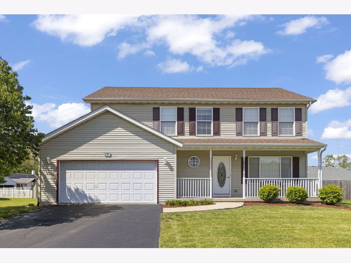  For Sale Plano Illinois, 905 Churchill Drive