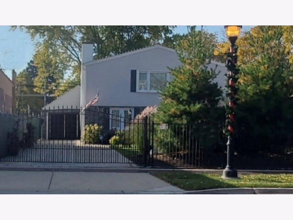  For Sale River Grove Illinois, 8211 Grand Avenue
