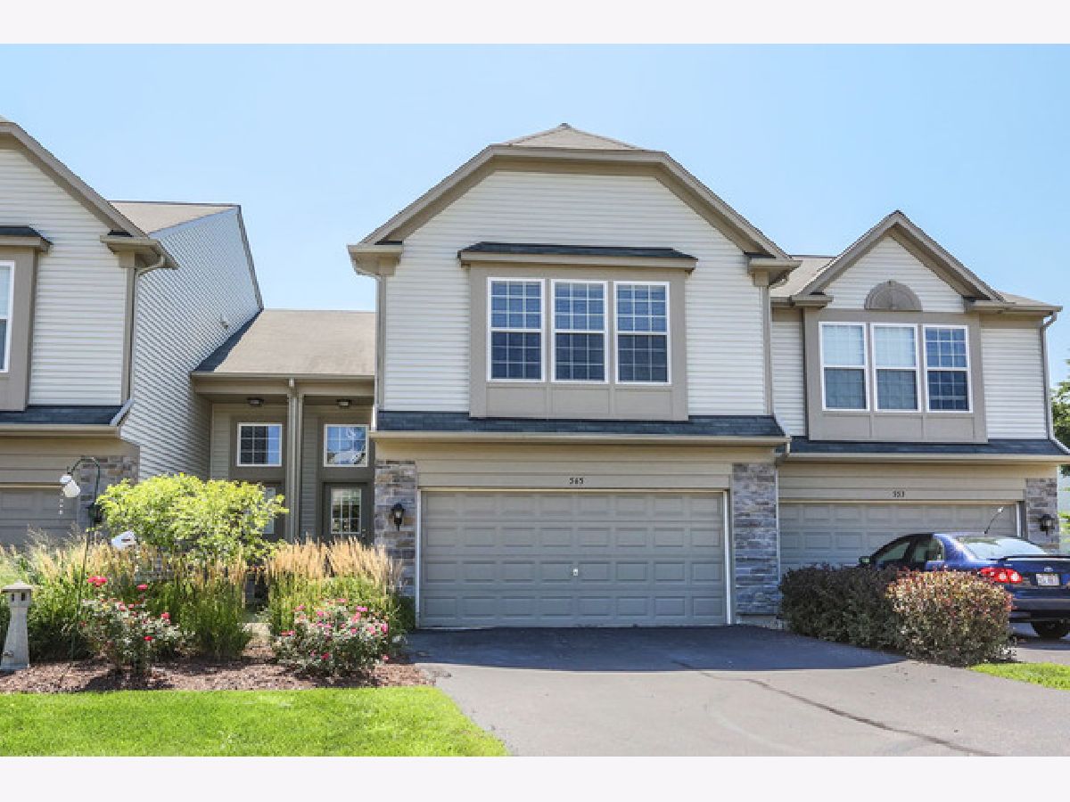Townhomes & Condos For Rent Madison Park Aurora Illinois, 565 Conservatory