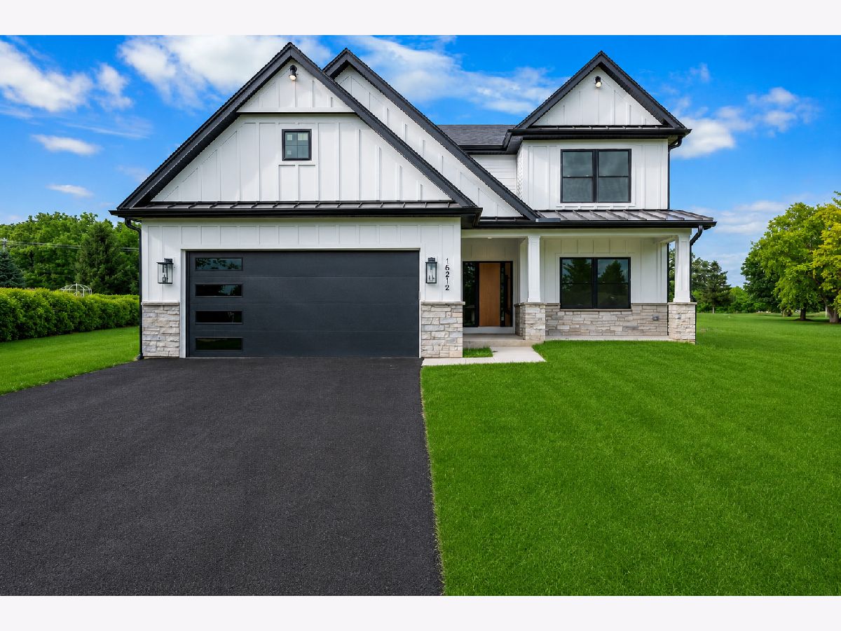 Homes Sold Harmony Trails Estates Huntley Illinois, 16212 Peregrine