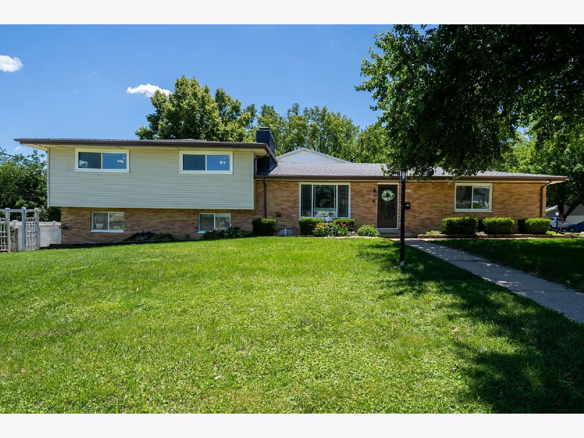  For Sale Peoria Illinois, 1308 Kenwick Lane
