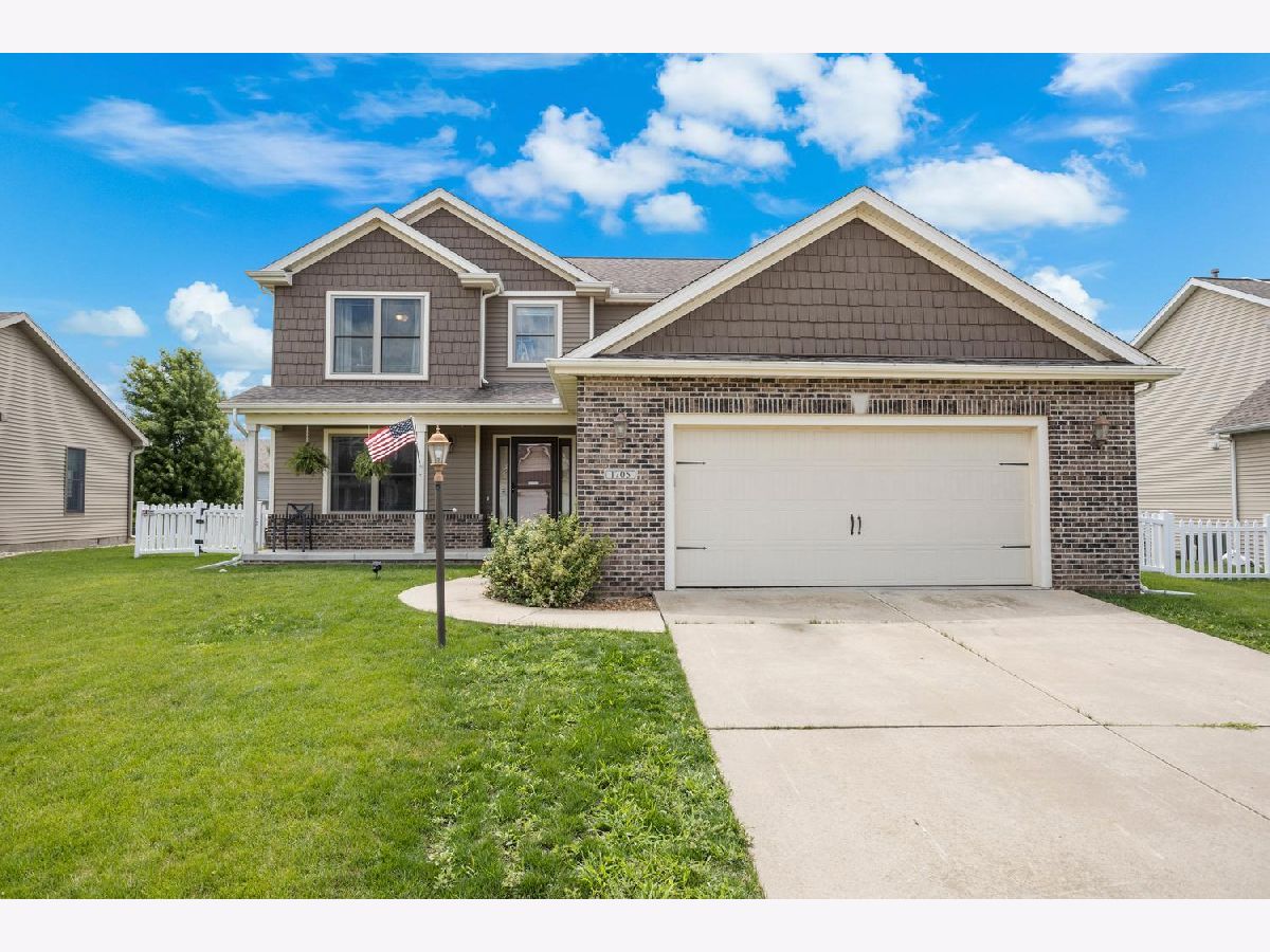  For Sale Mahomet Illinois, 1705 Oliger Drive