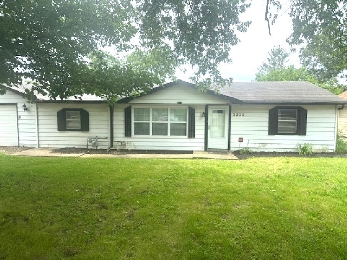  For Rent Crest Hill Illinois, 2303 Greengold