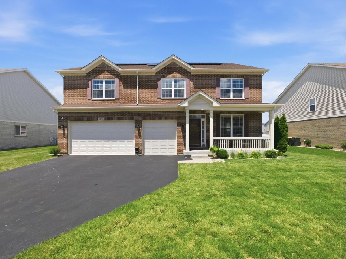 Homes For Sale Wellington Court Lynwood Illinois, 2236 Bilstone Drive