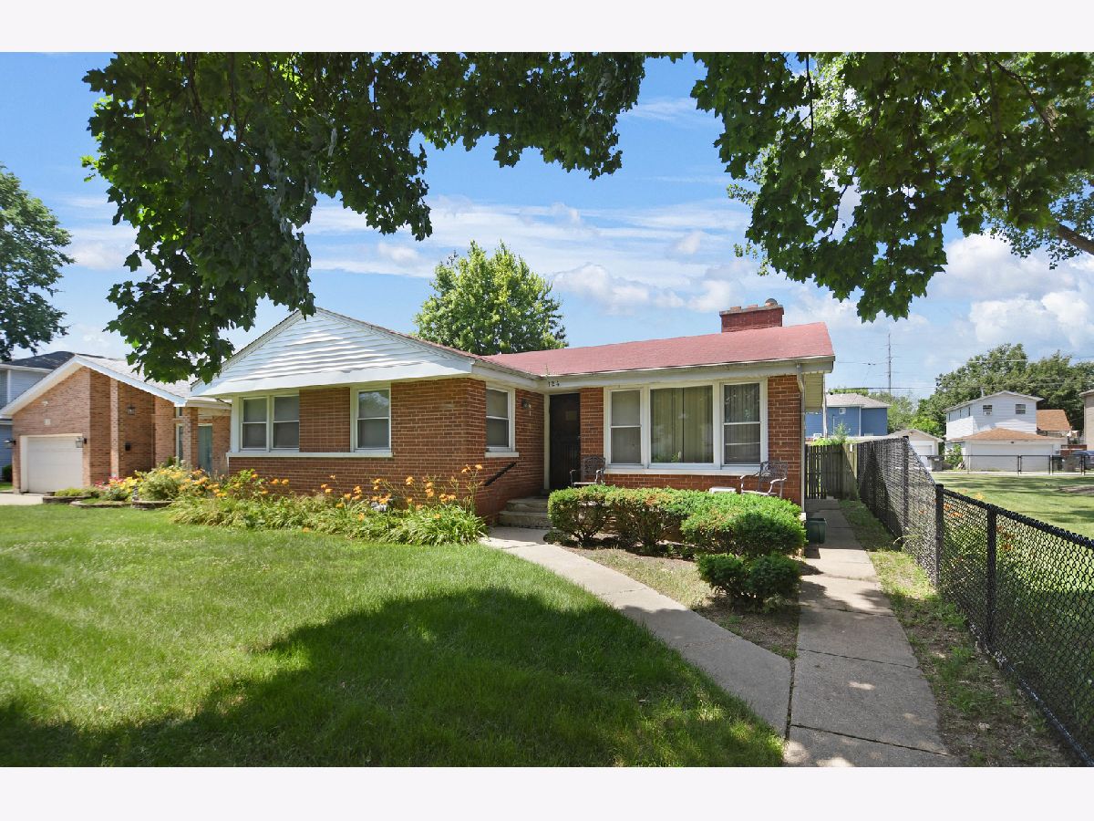  For Sale La Grange Illinois, 124 Sawyer Avenue