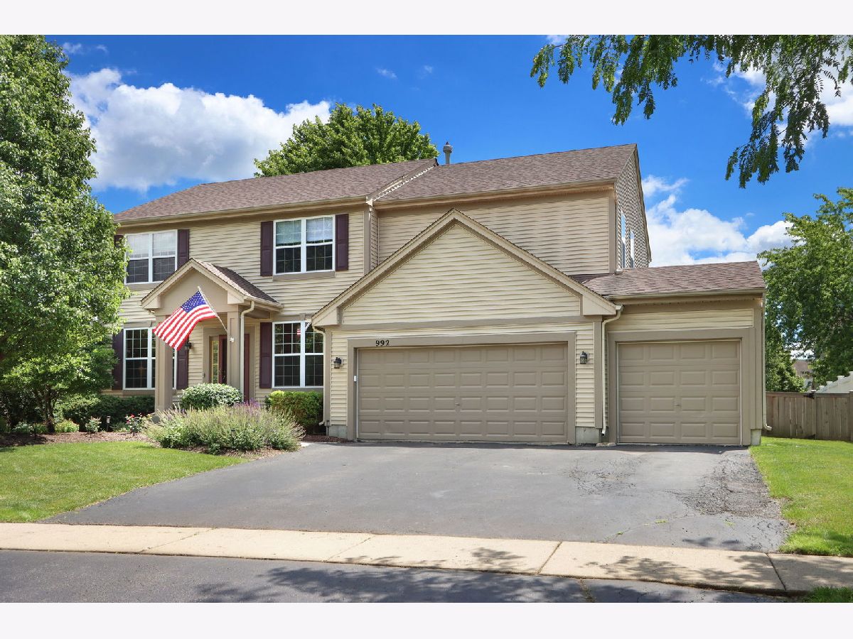 Homes For Sale Tiffany Farms Antioch Illinois, 992 Curran Place