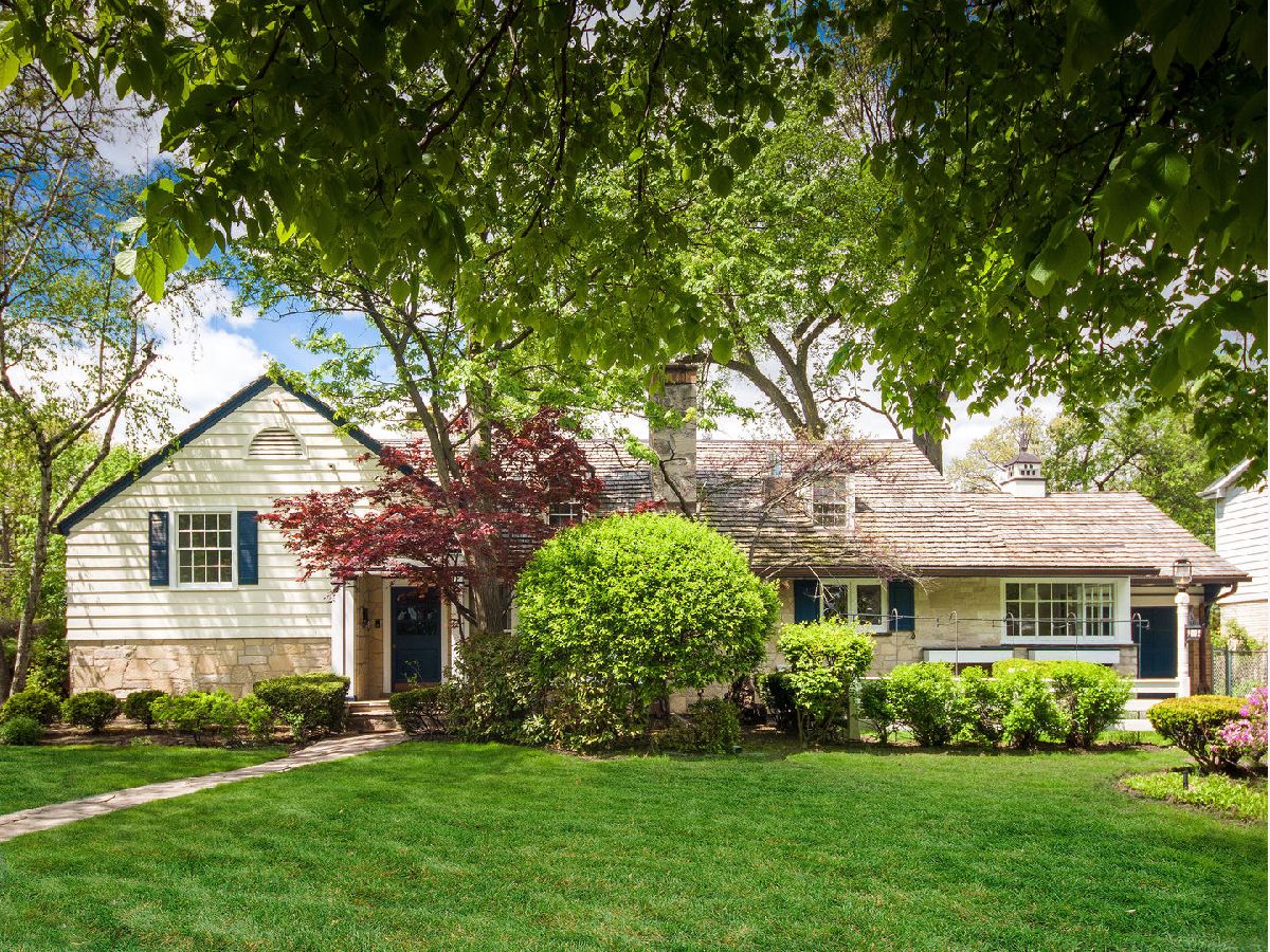  For Sale Skokie Illinois, 9002 Kedvale Avenue