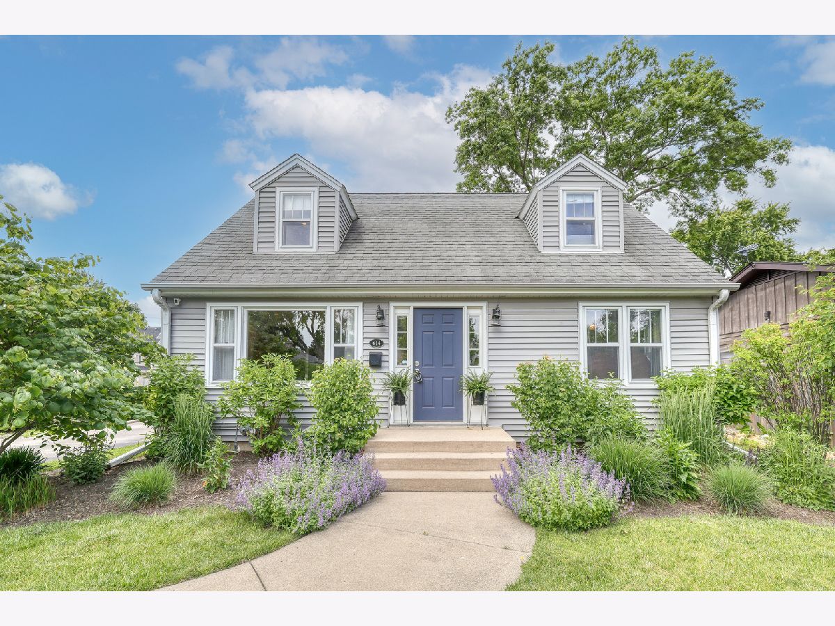  For Sale Geneva Illinois, 624 Lincoln Avenue