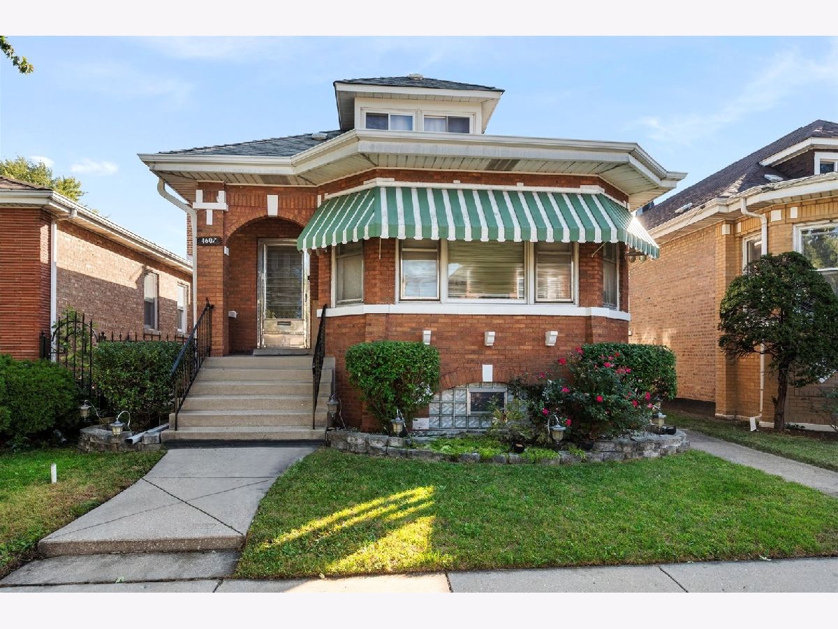  For Sale Chicago Illinois, 4607 Karlov Avenue