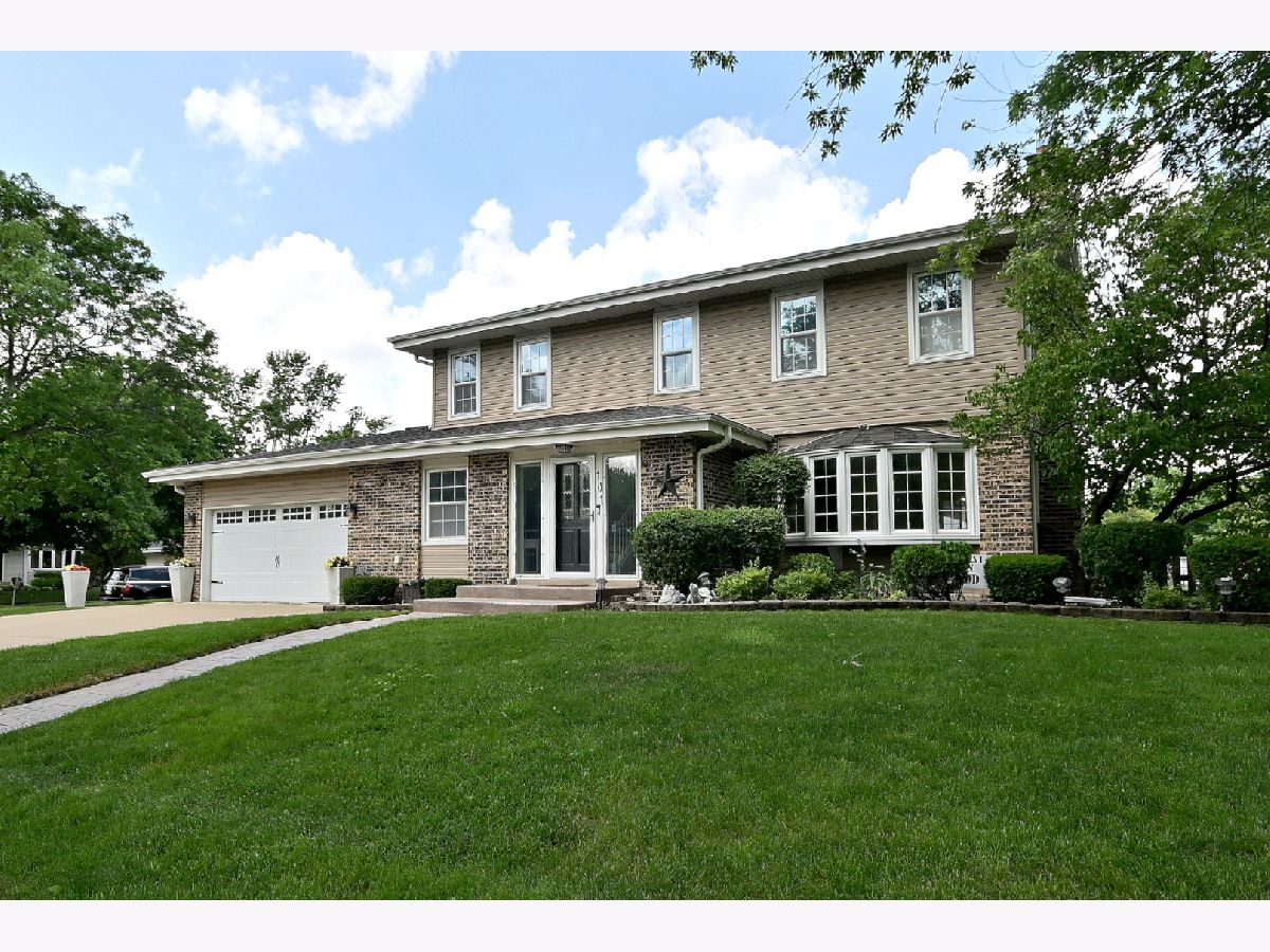  For Sale Itasca Illinois, 101 Bryn Mawr Avenue