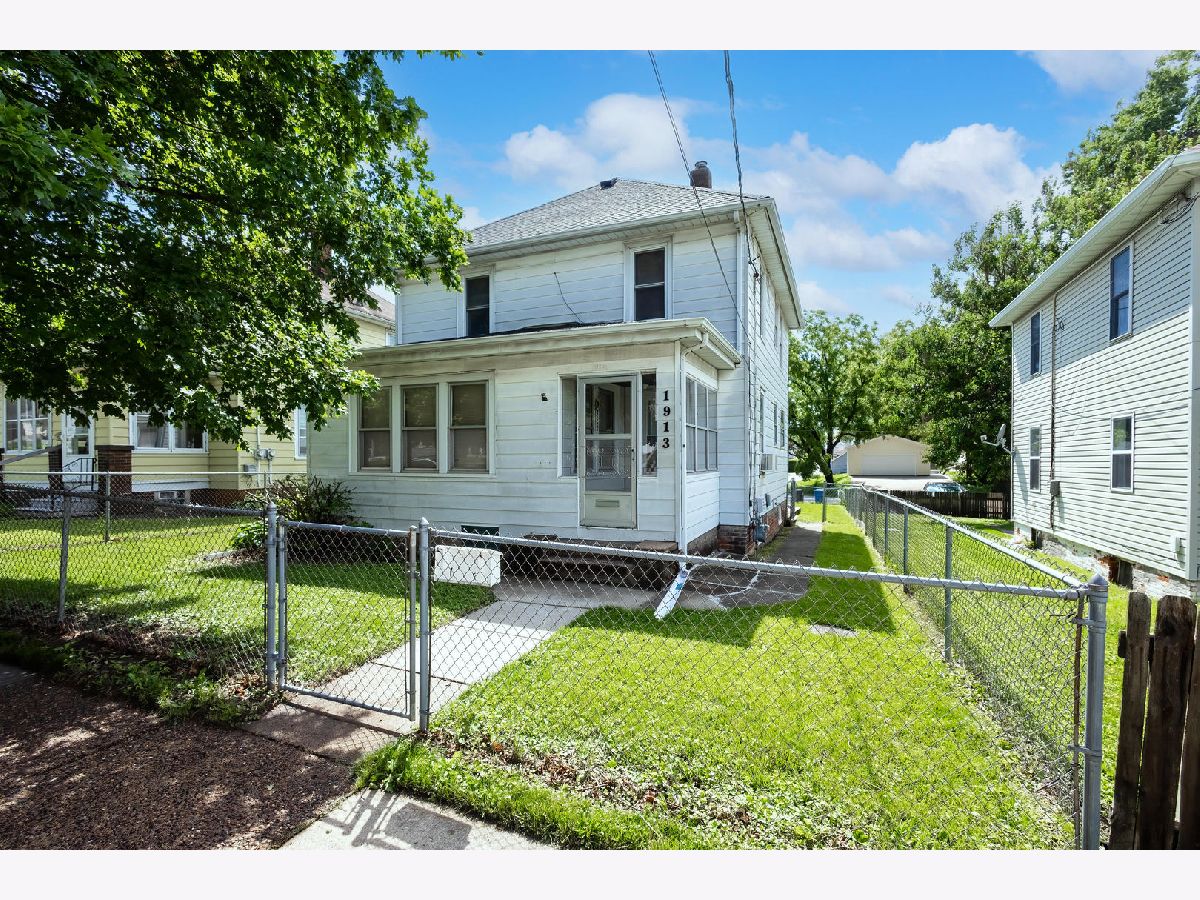  For Sale Moline Illinois, 1913 10th Street
