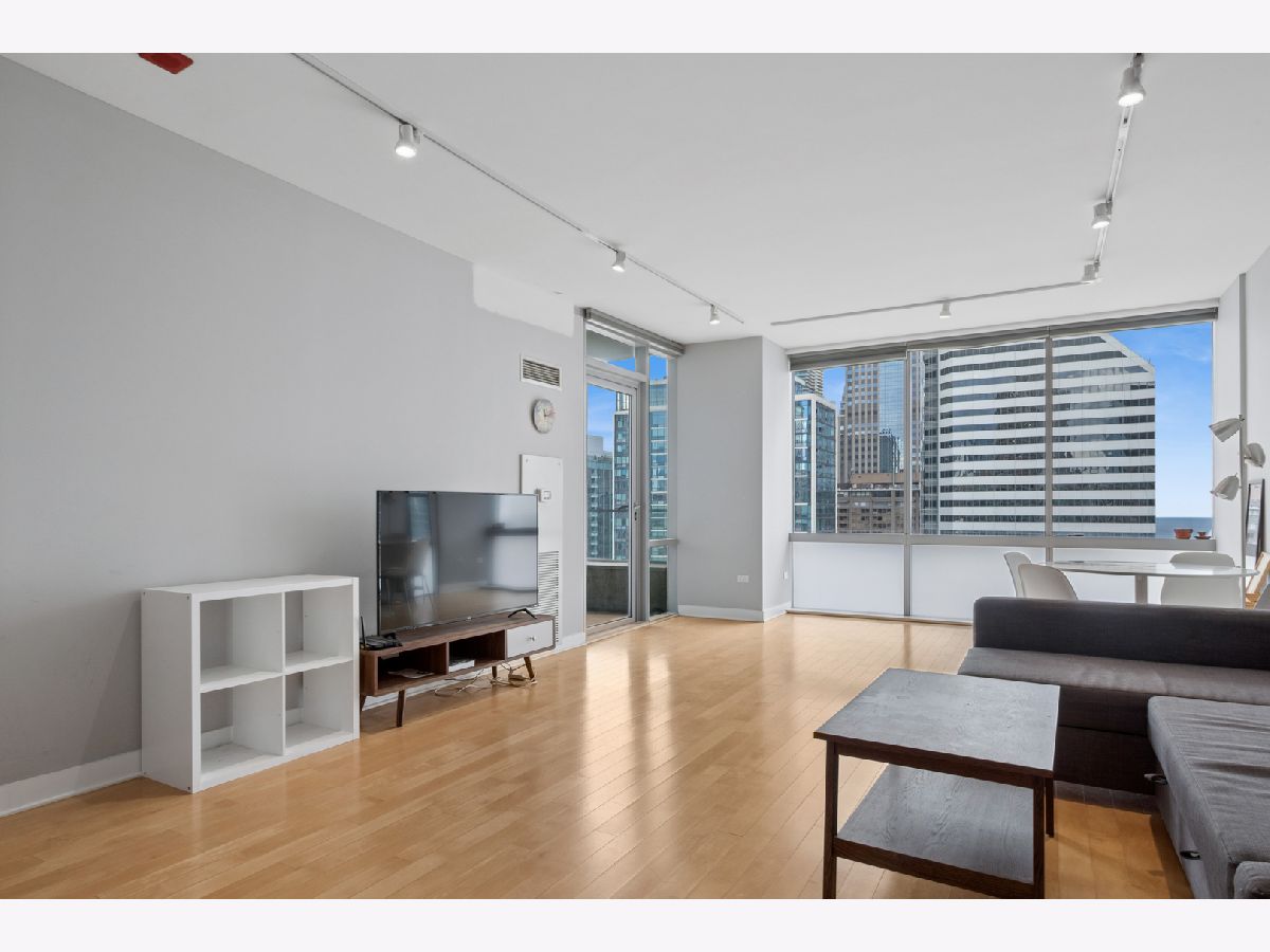  For Sale Chicago Illinois, 8 Randolph Street