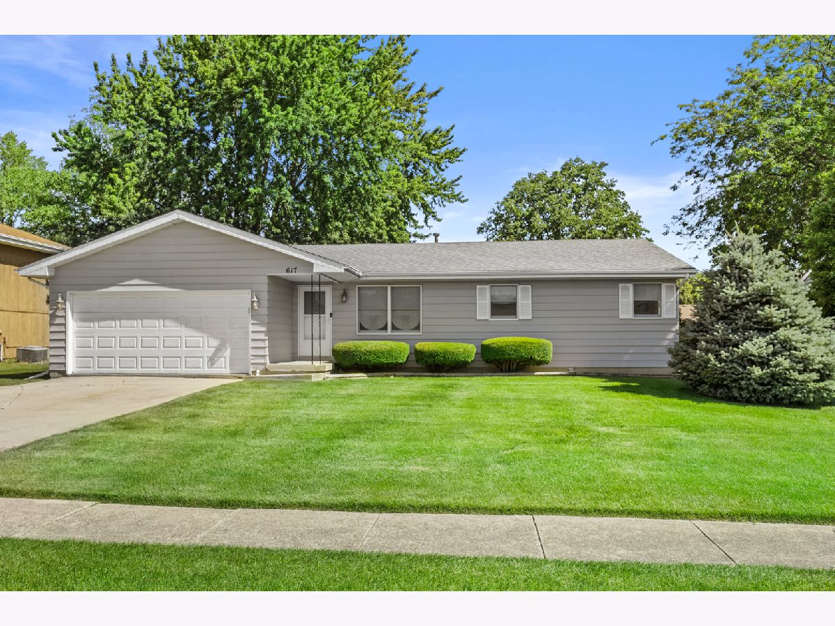  For Sale Peotone Illinois, 617 Hauert Street
