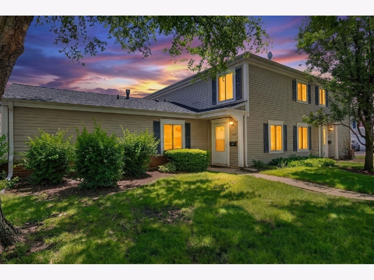  For Sale Prospect Heights Illinois, 1407 Quaker Lane
