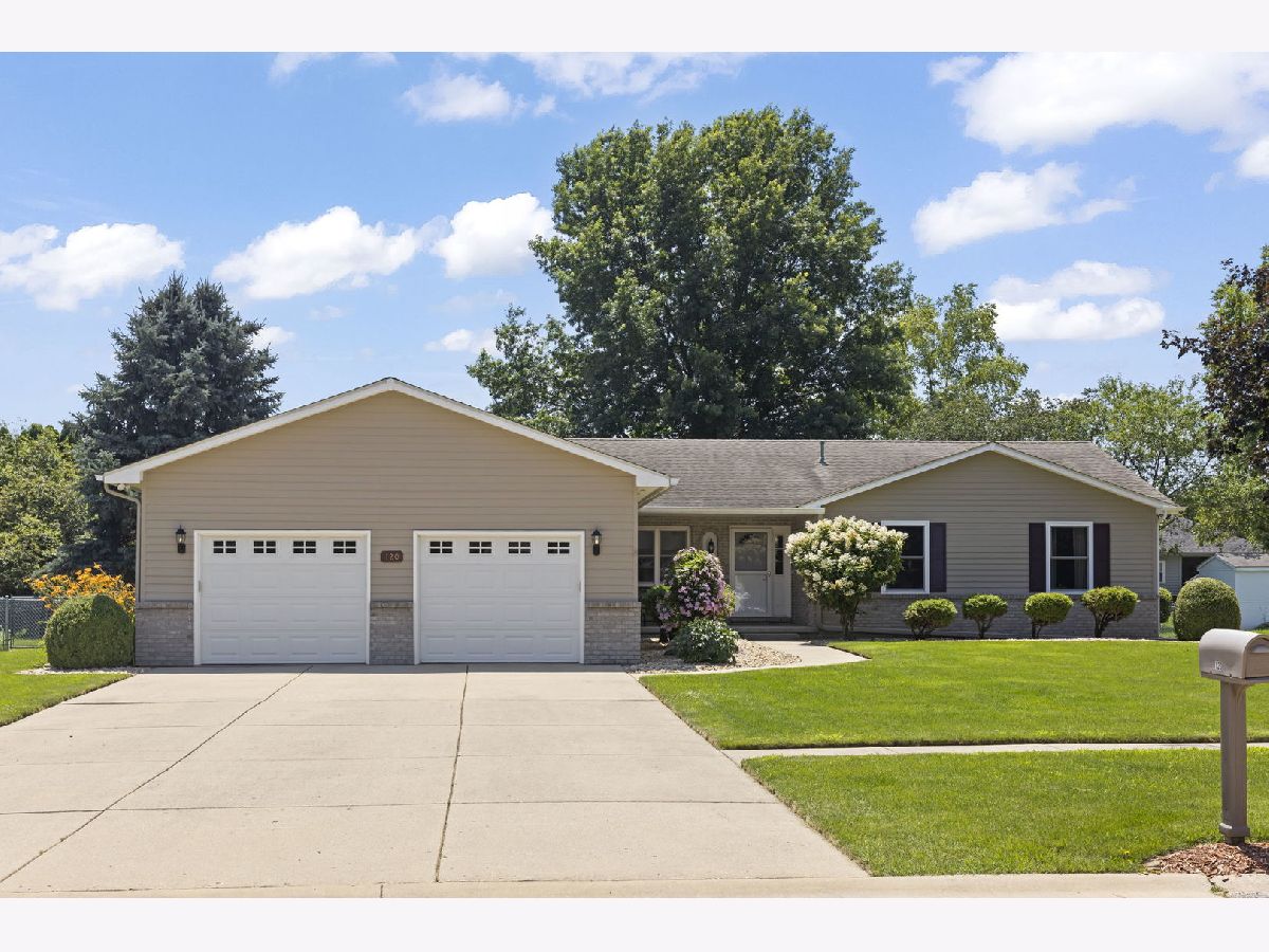 Homes For Sale Webb Sandwich Illinois, 120 Webb Street
