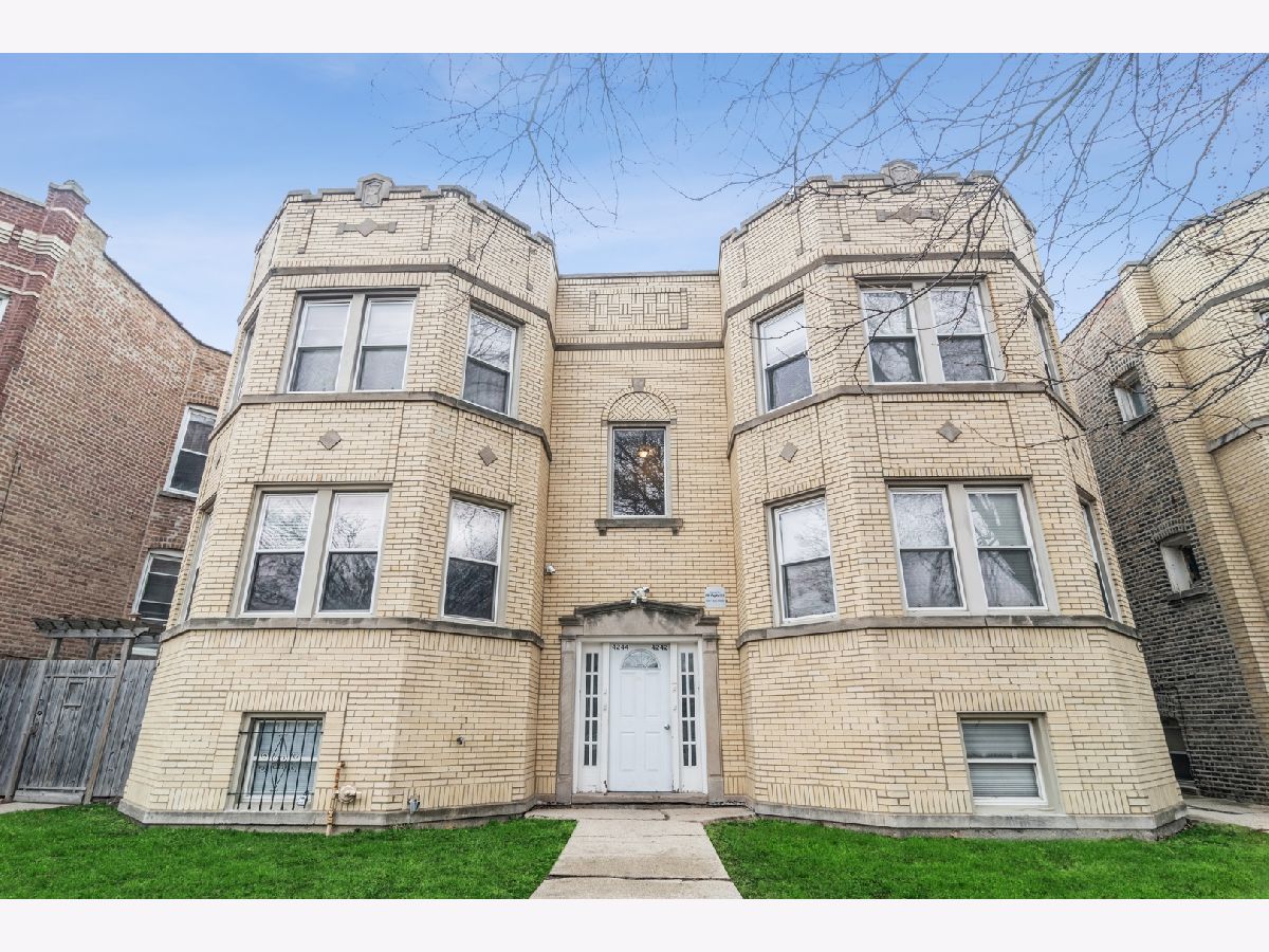  For Rent Chicago Illinois, 4244 Wrightwood