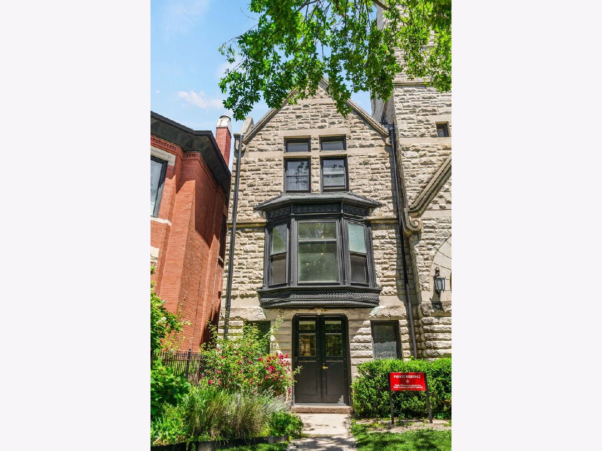  Rented Chicago Illinois, 532 Fullerton