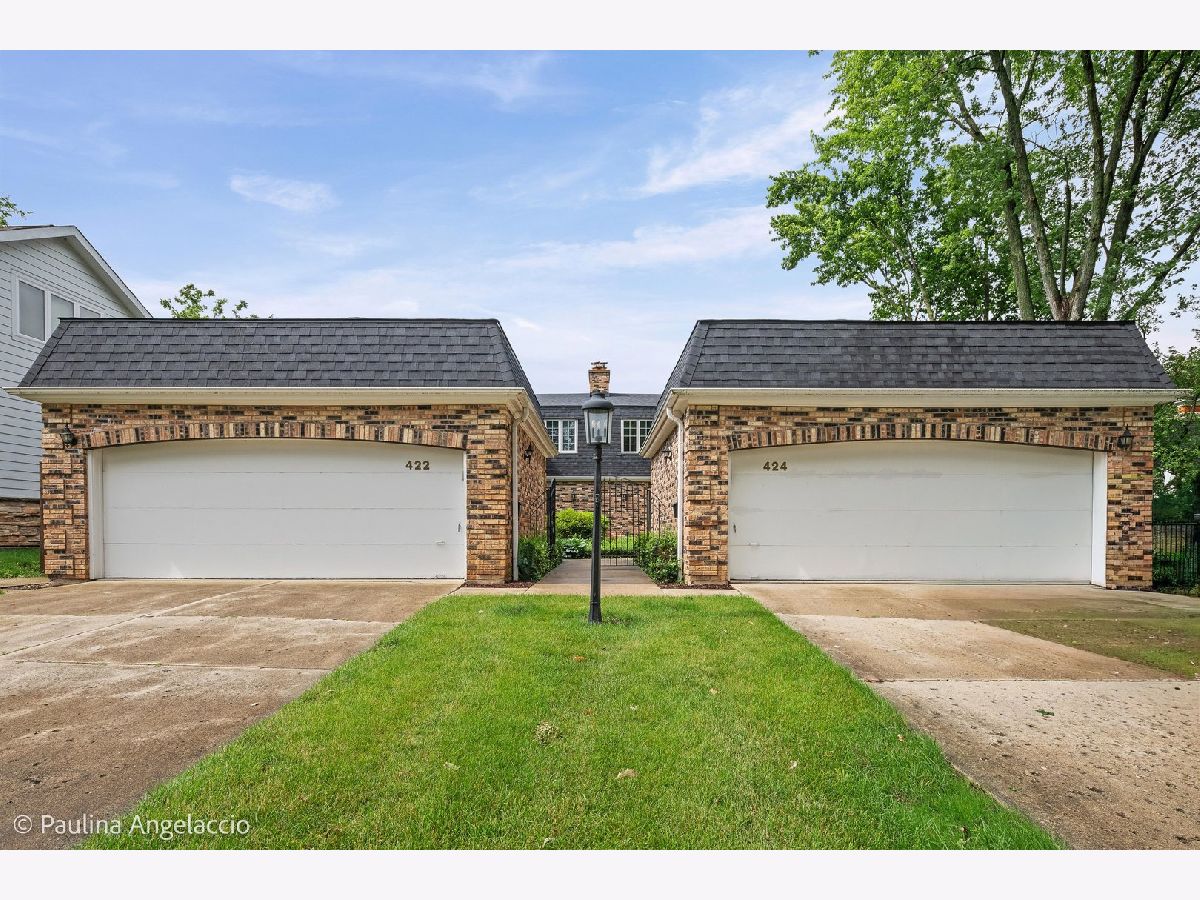 Homes & Townhomes & Condos For Sale Barrington Village Barrington Illinois, 422 Russell Street
