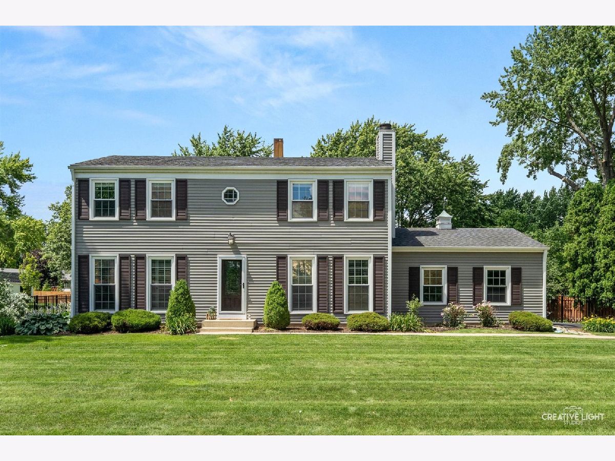  For Sale St Charles Illinois, 3N188 Joan Drive
