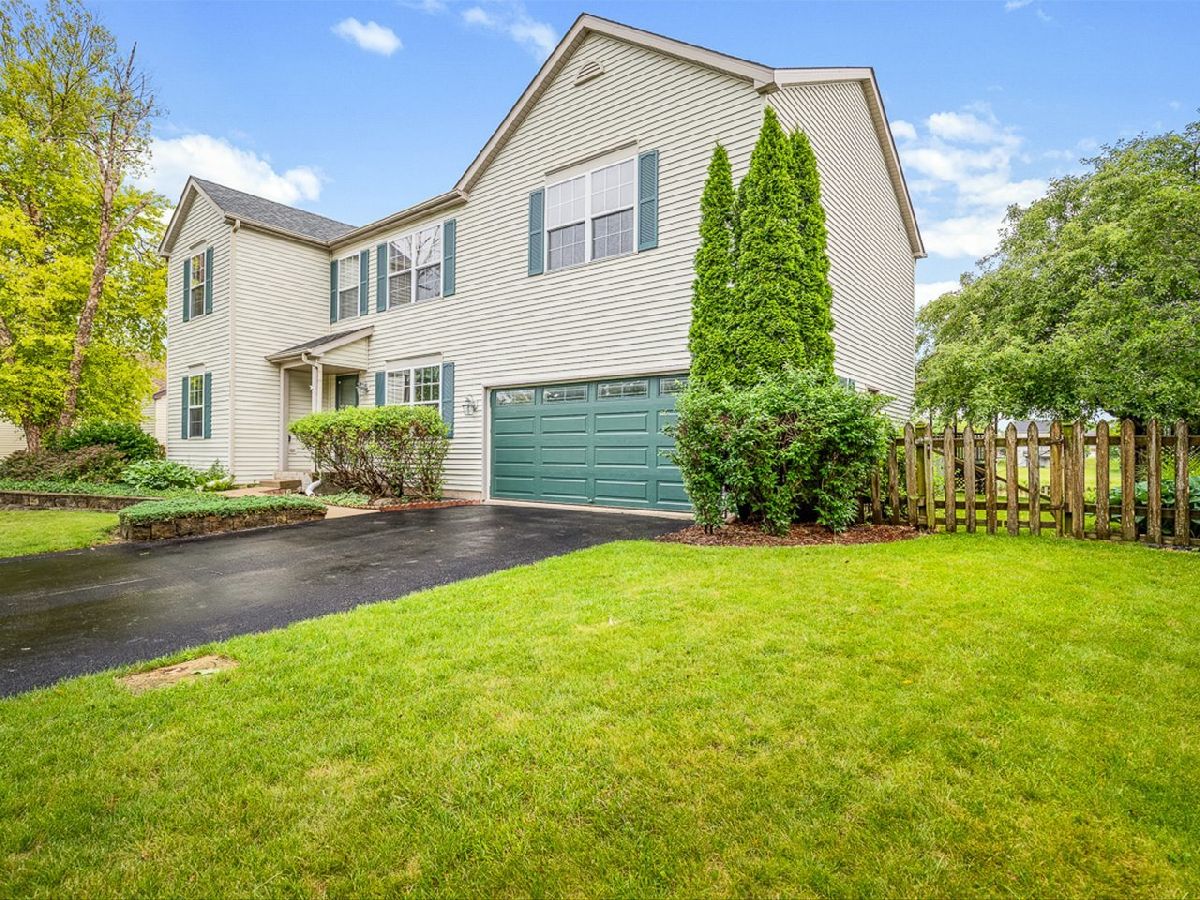  For Sale Belvidere Illinois, 2625 Winfield Lane