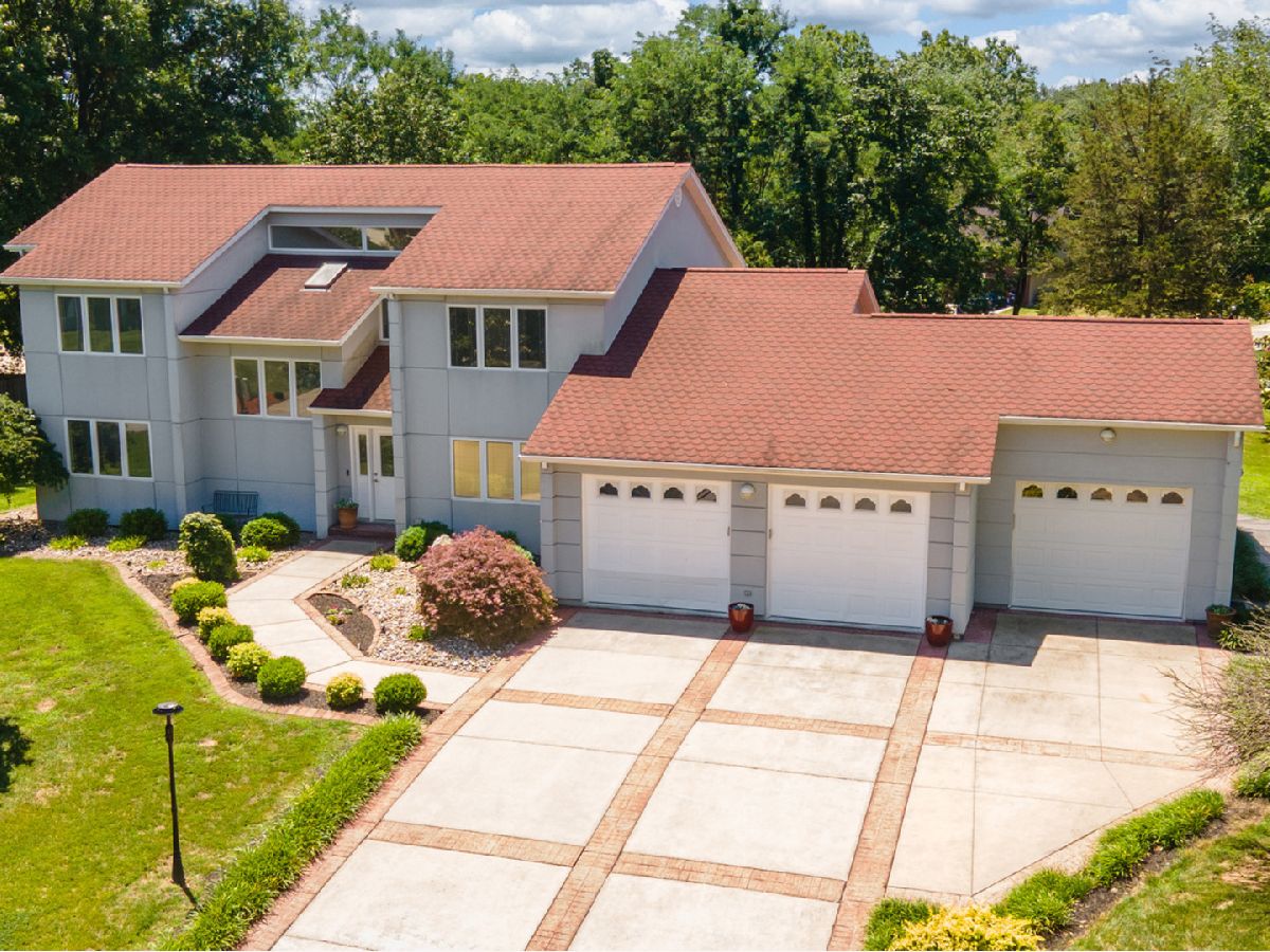  For Sale Carbondale Illinois, 3201 Foxberry Circle