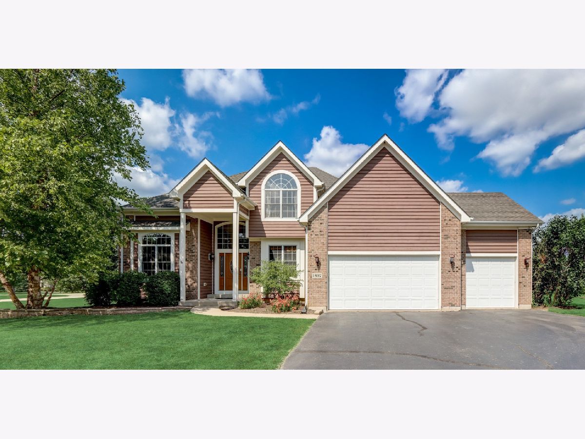  For Sale Mchenry Illinois, 1807 Ballina Lane