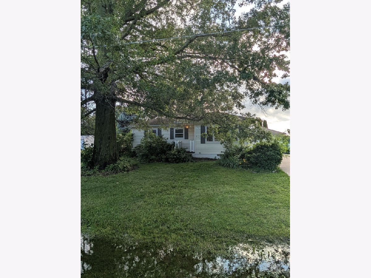  For Sale Sherrard Illinois, 105 4th Avenue