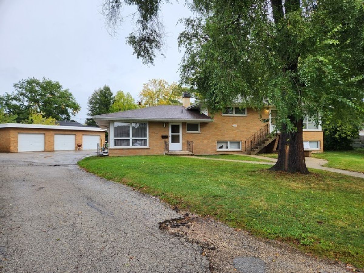  For Rent Aurora Illinois, 1735 Greene