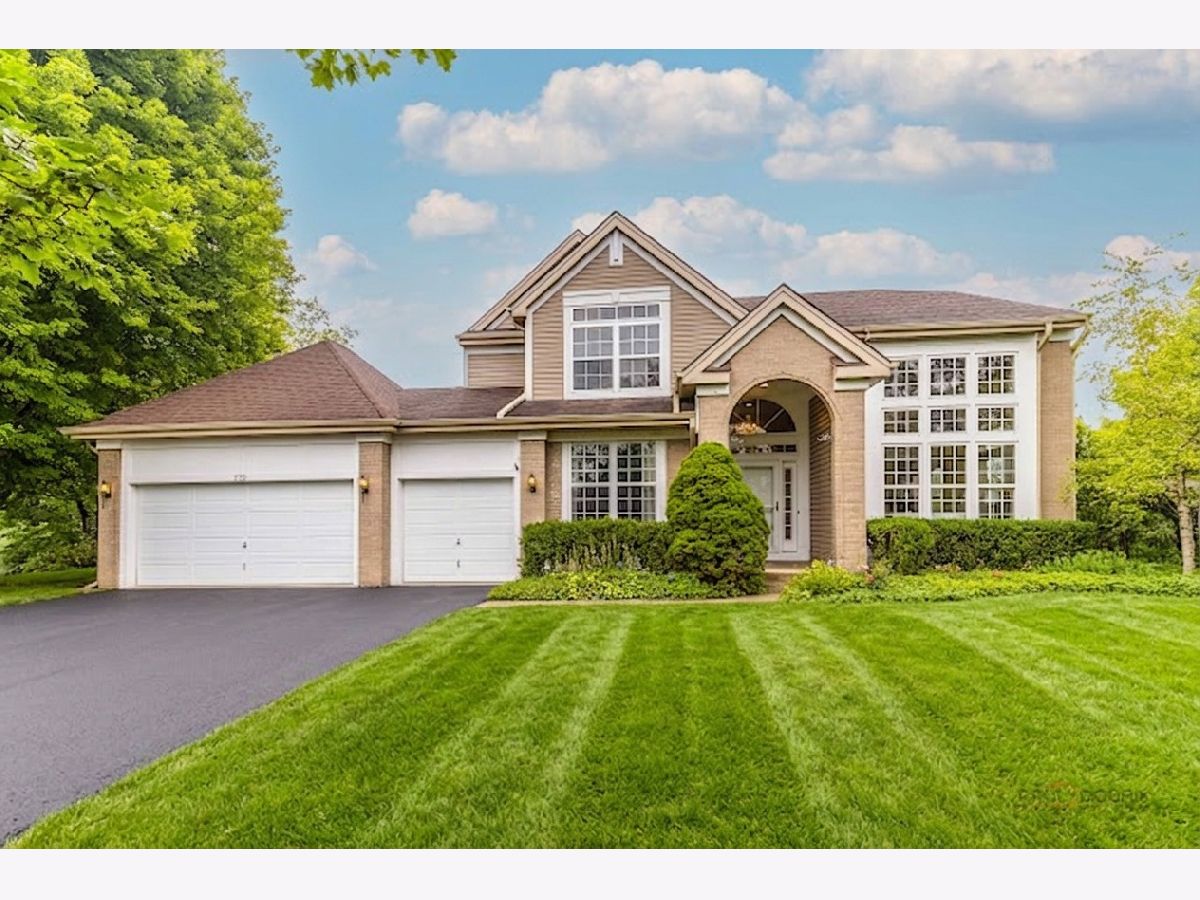 Homes For Sale Saddlewood Wauconda Illinois, 775 Lipizzan Lane