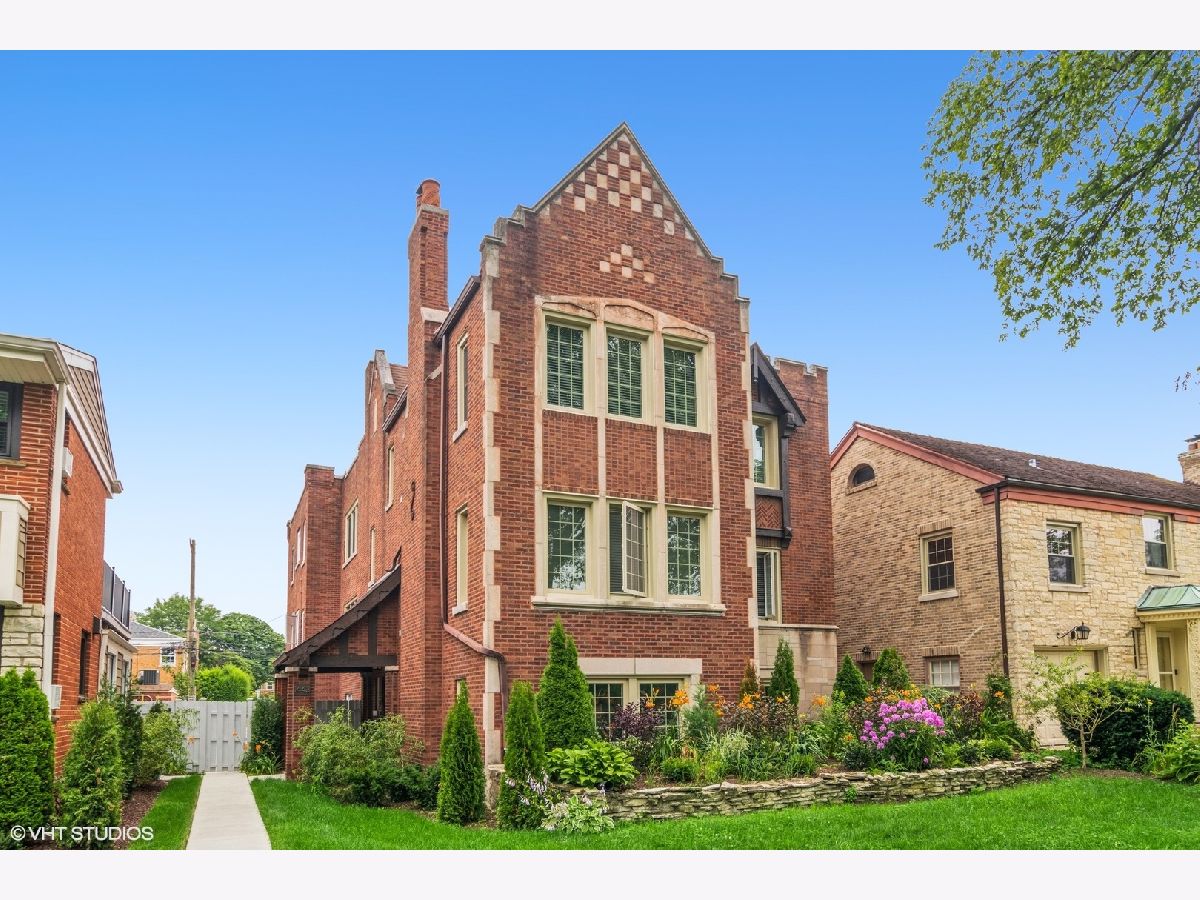  For Rent River Forest Illinois, 1443 Bonnie Brae