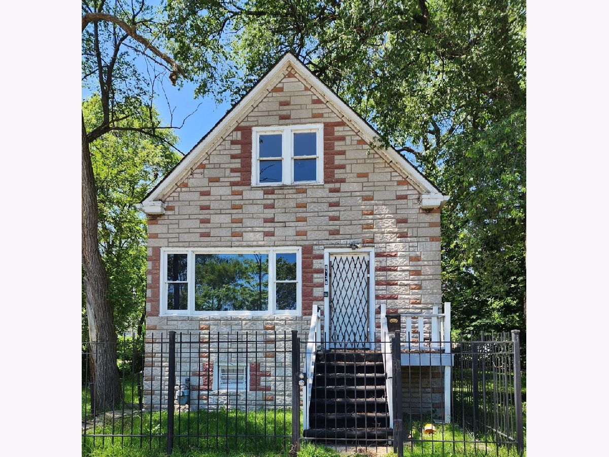  For Sale Chicago Illinois, 8736 Mackinaw Avenue