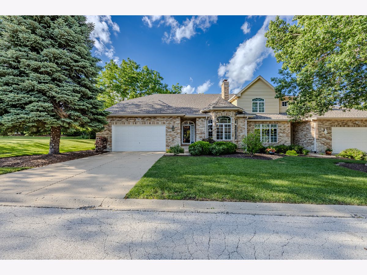  For Sale Sugar Grove Illinois, 791 Manor Hill Place