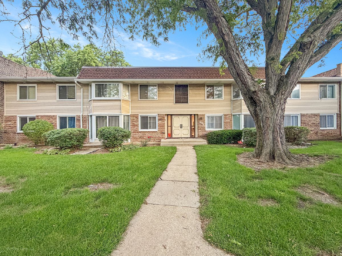  For Rent Woodridge Illinois, 3008 Roberts