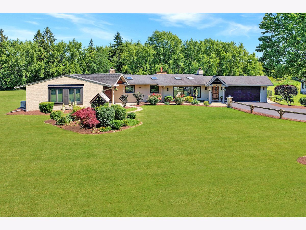  For Sale Barrington Hills Illinois, 147 Old Dundee Road