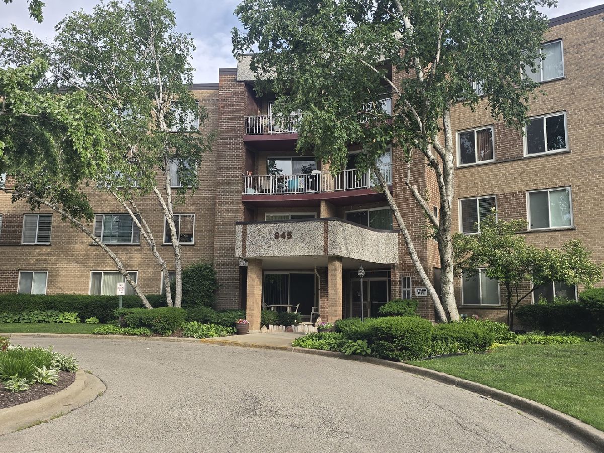  For Sale Palatine Illinois, 945 Kenilworth Avenue