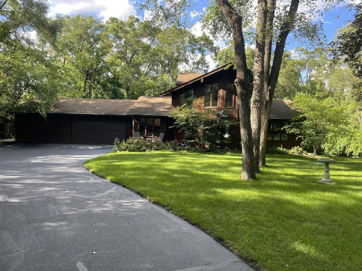  For Sale Roscoe Illinois, 5538 Mcdonald Road