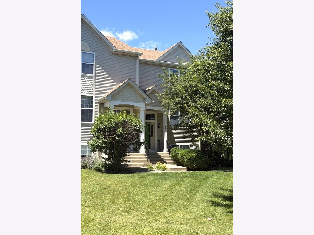  For Rent Gurnee Illinois, 1583 Spencer