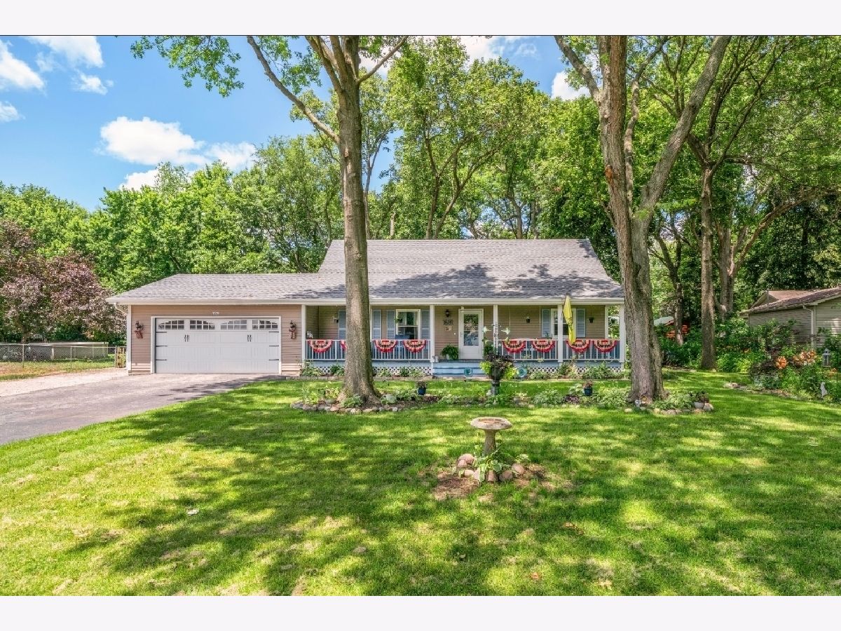  Sold Lake Holiday Illinois, 1691 Hilda
