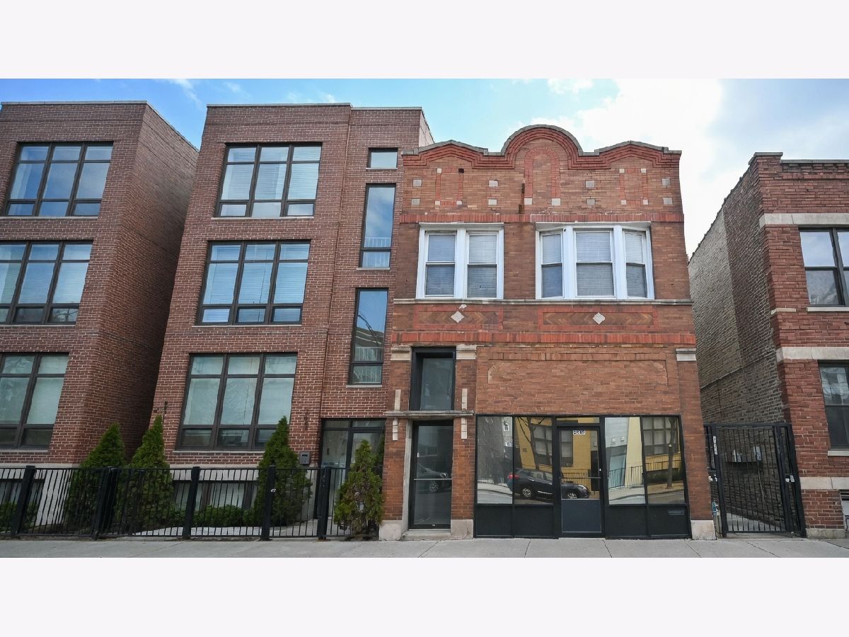  Rented Chicago Illinois, 3649 Montrose