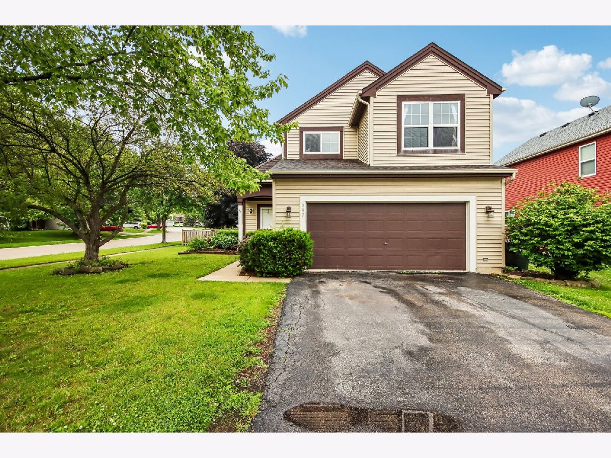 Homes For Sale Silver Oaks Round Lake Beach Illinois, 647 Princeton Court