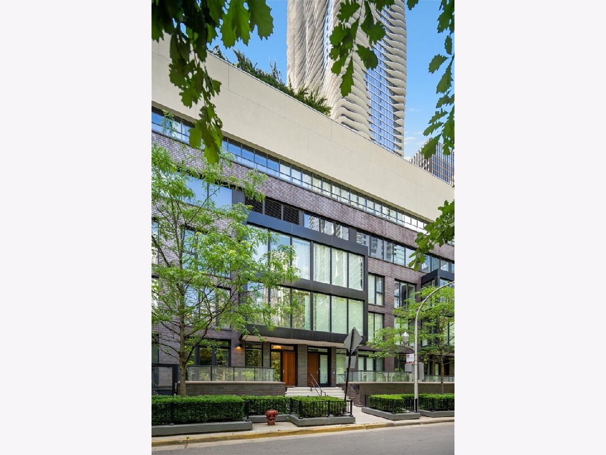  For Sale Chicago Illinois, 194 Park Drive