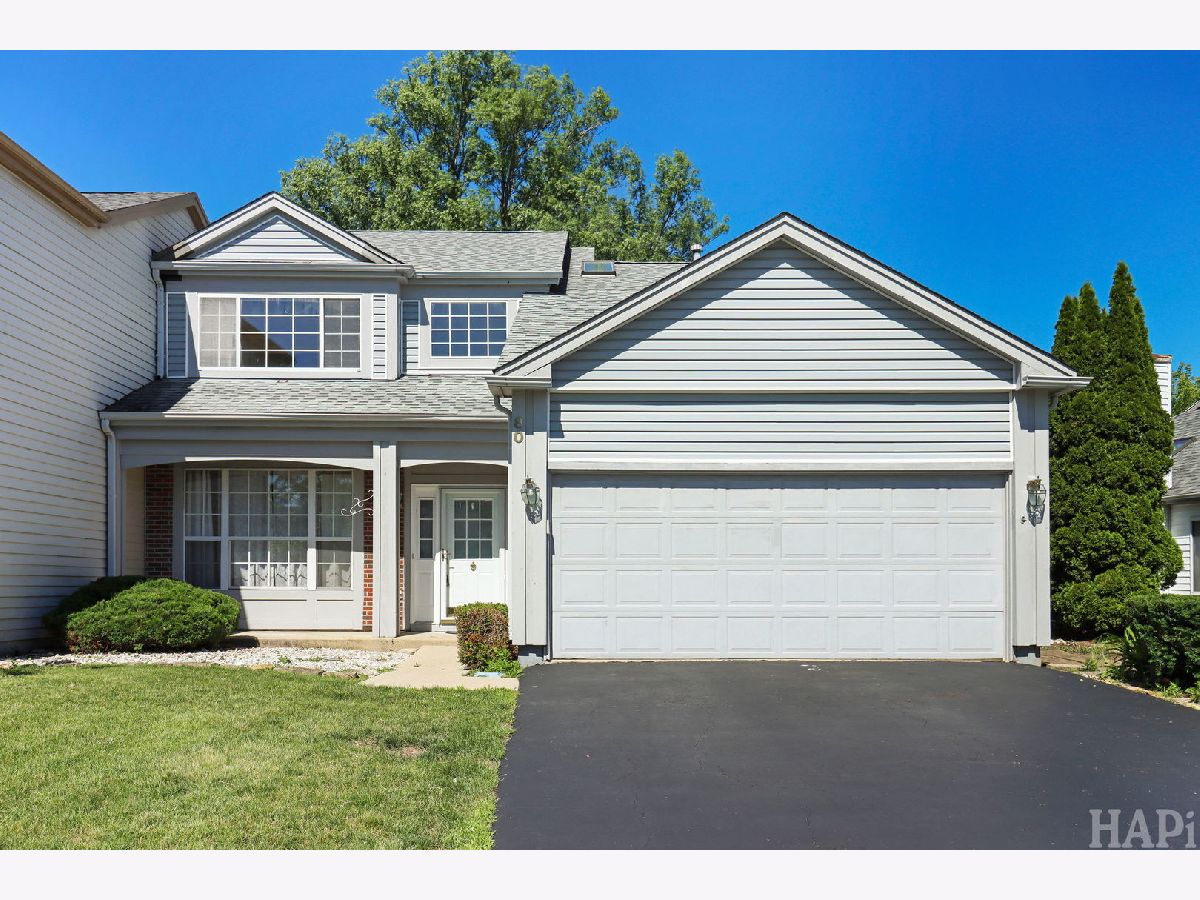 Homes & Townhomes For Sale Cambridge Country Mundelein Illinois, 80 Southport Road