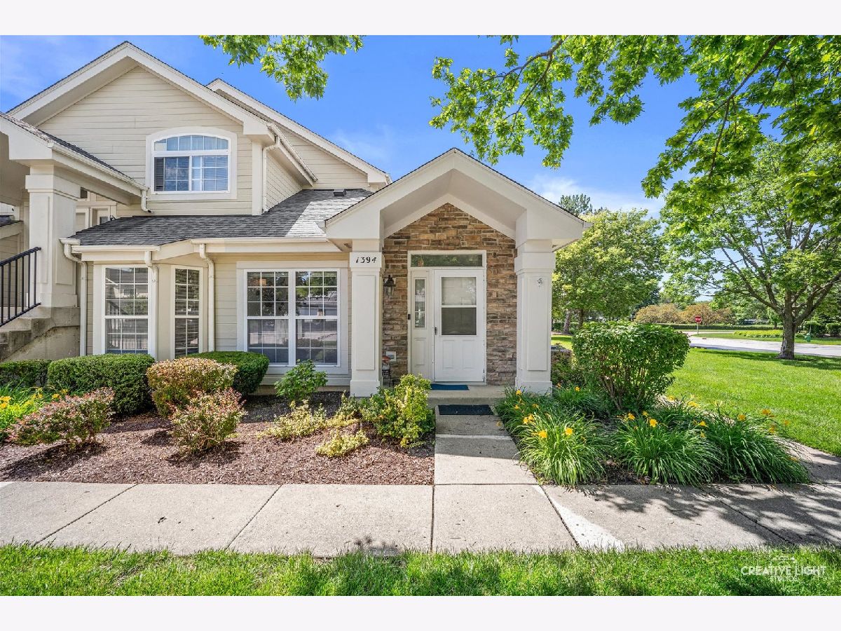 Townhomes & Condos For Sale Georgetown Batavia Illinois, 1394 Spencer Lane