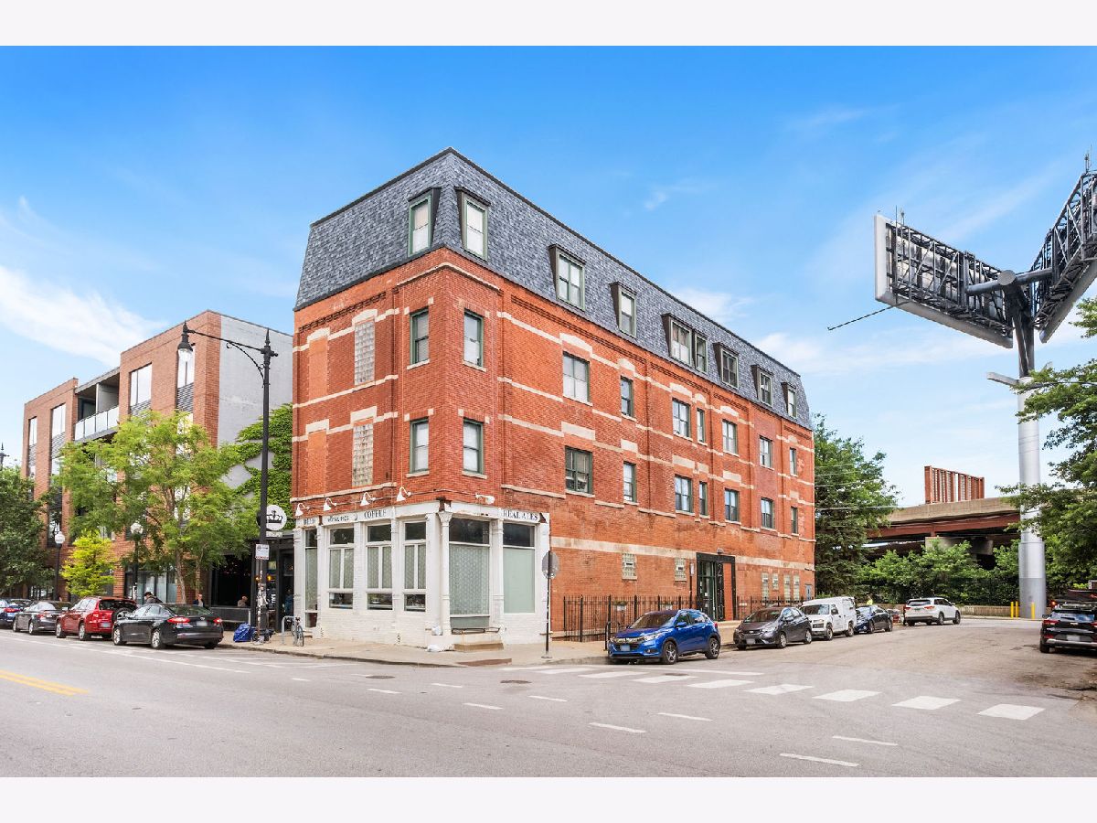 Sold Chicago Illinois, 2119 Halsted