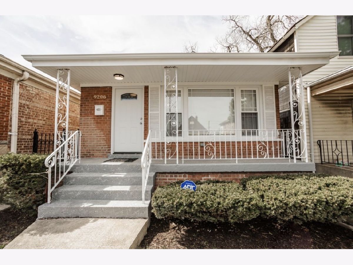 Rented Chicago Illinois, 9206 Harper
