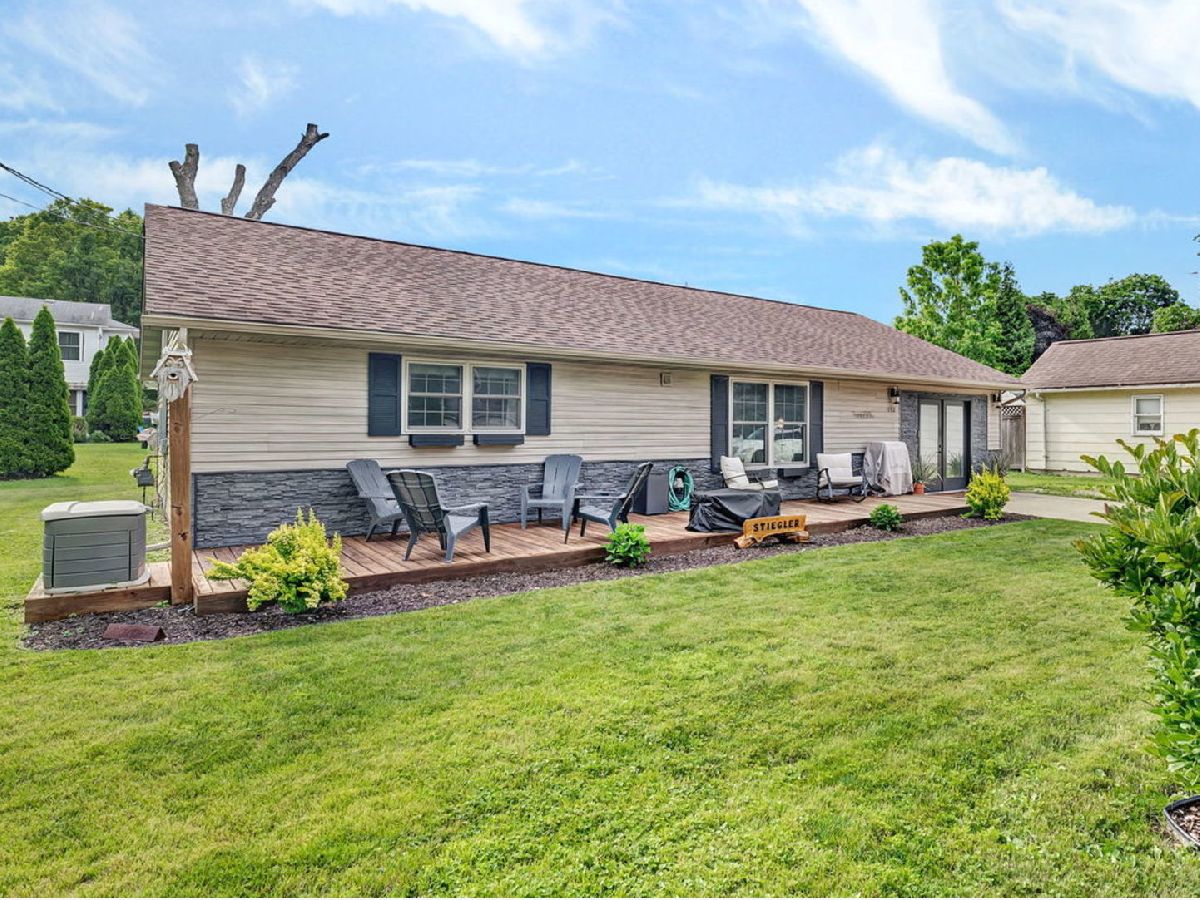  For Sale Seneca Illinois, 172 Cash Street