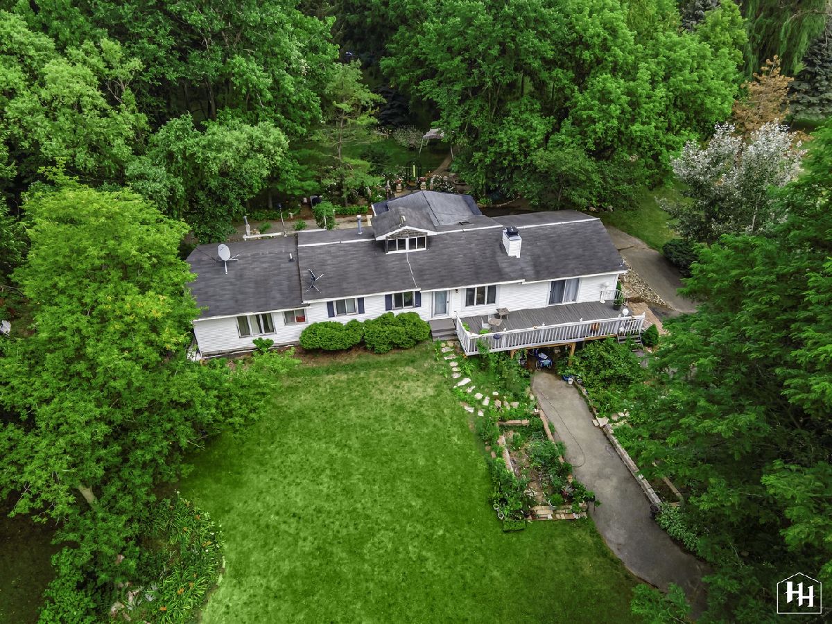 For Sale Harvard Illinois, 19903 Mcguire Road