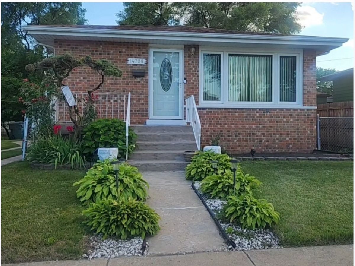  For Sale Dolton Illinois, 14728 Langley Avenue