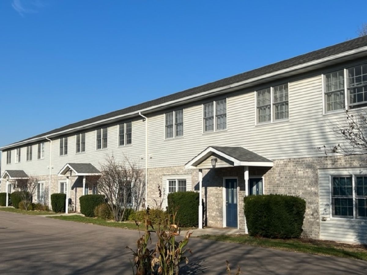  For Rent Sycamore Illinois, 255 Sacramento